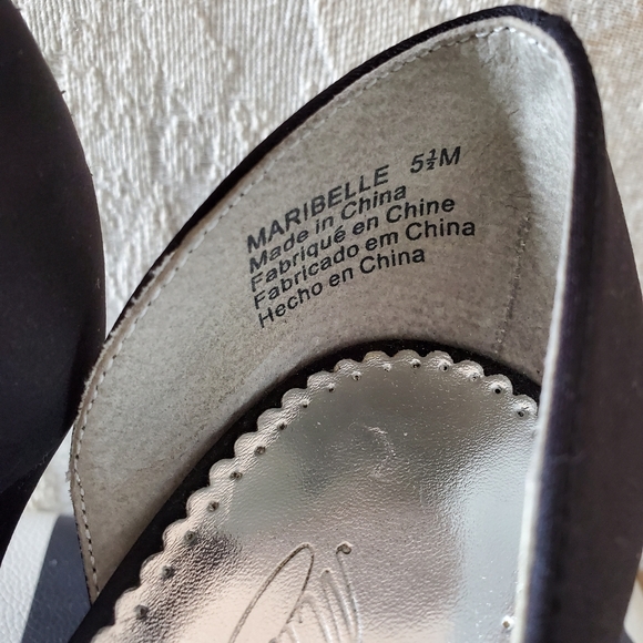 Michaelangelo Peep-Toe pumps - Picture 3 of 5